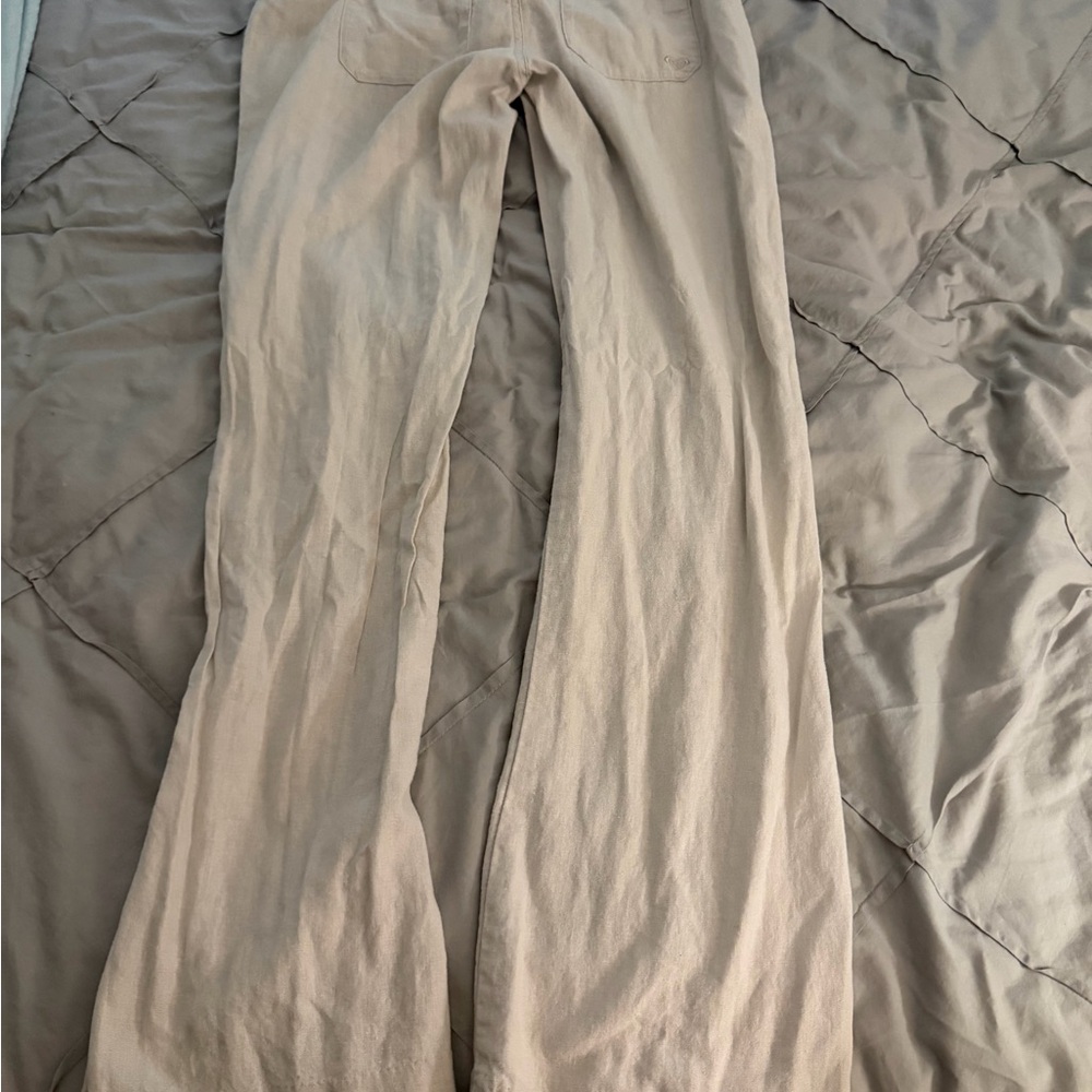 Beige Roxy pants - Picture 4 of 6